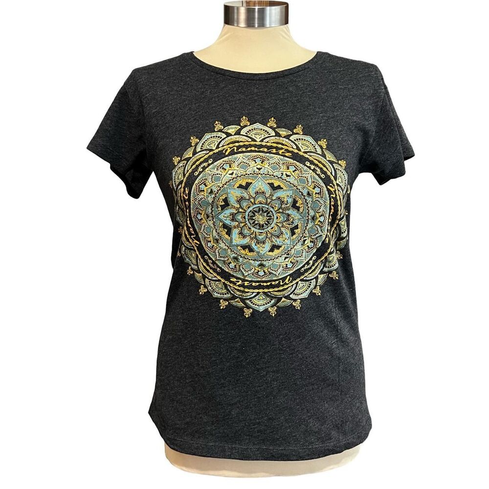 Unbranded Women's Grey and Gold T-shirt